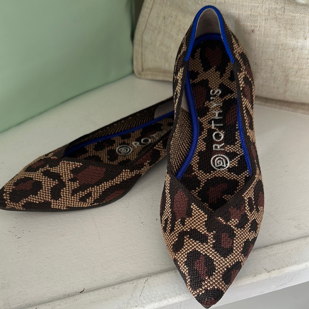 NEW Rothy's The Point Brown and Black Leopard Print Flats size 6.5